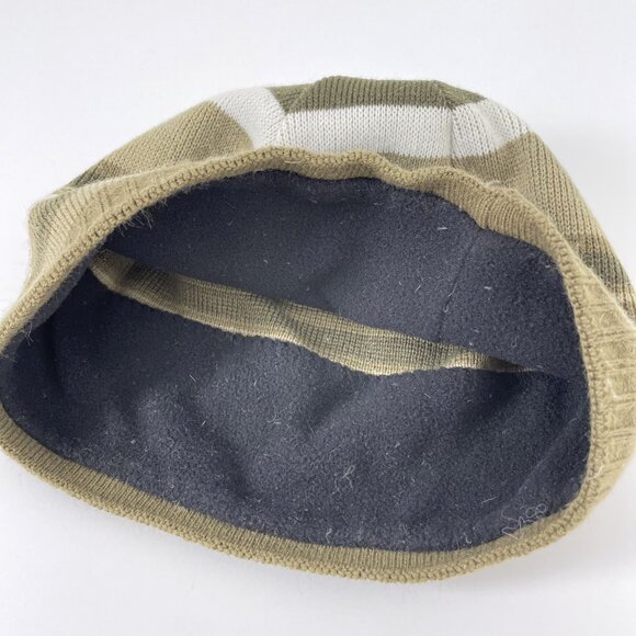 The North Face Fleece Lined Striped Beanie Hat - Picture 4 of 10